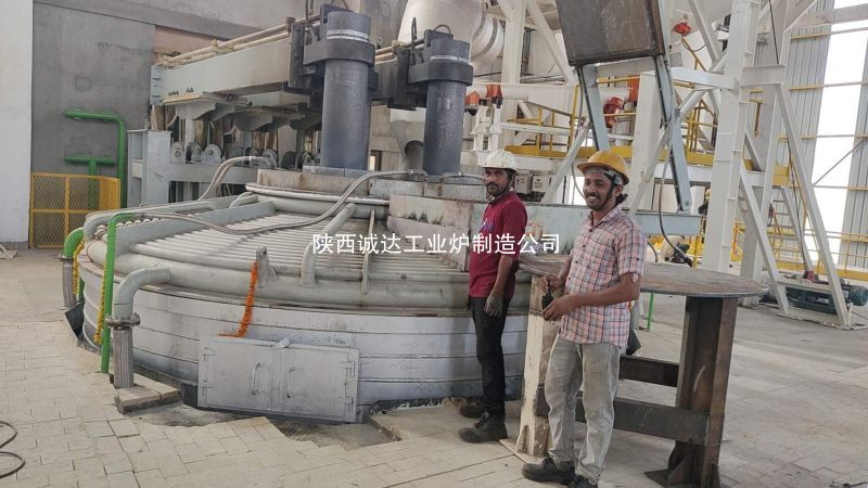 印度首台热熔渣制取矿棉电炉