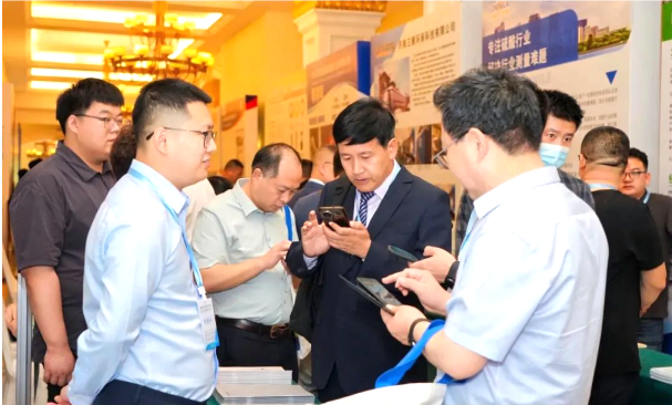 聚焦行业发展!公司高层出席 2025 重有色金属先进冶金研讨会